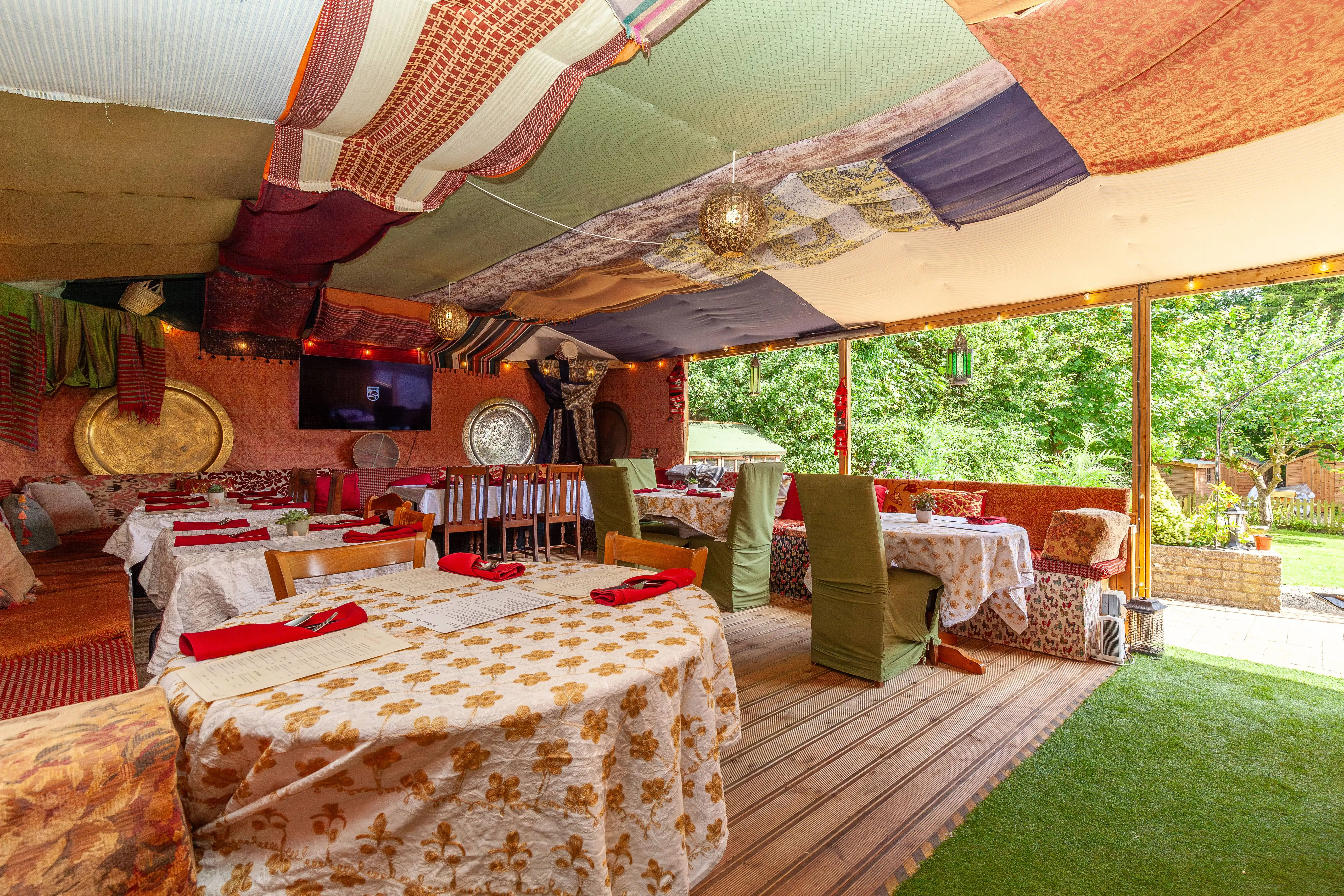 Arabian Loung 7